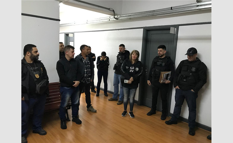 Polícia civil gaúcha desencadeia nos estados de são paulo, alagoas e paraná, a “operação interfraude”, no combate a crimes de estelionato (fraude eletrônica), associação criminosa e lavagem de dinheiro.