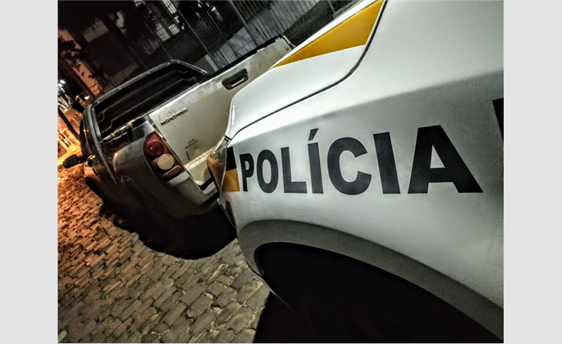Homem é detido por furto de veículo na Rua Moises Cantarelli 