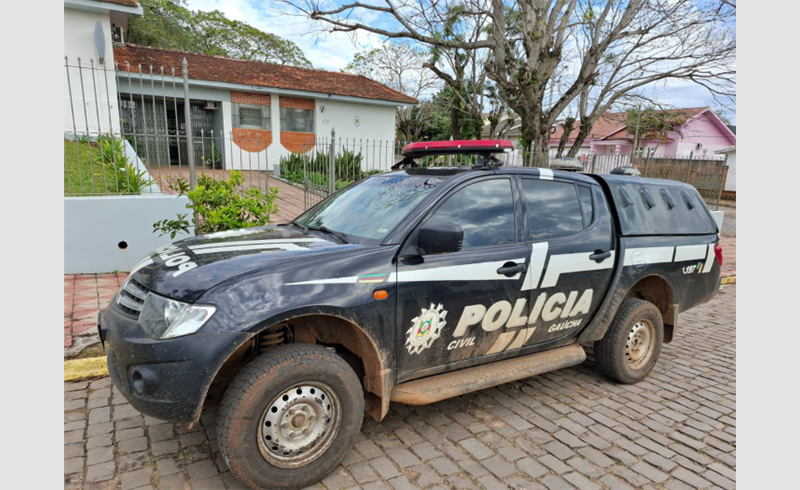 POLÍCIA CIVIL PRENDE MÃE FILHO POR PRÁTICA DE HOMICÍDIO QUALIFICADO EM RESTINGA SÊCA