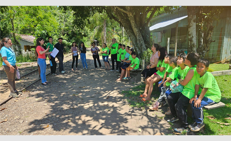  Escolas do Campo realizam encontro marcado por história, cultura e pertencimento em Restinga Sêca