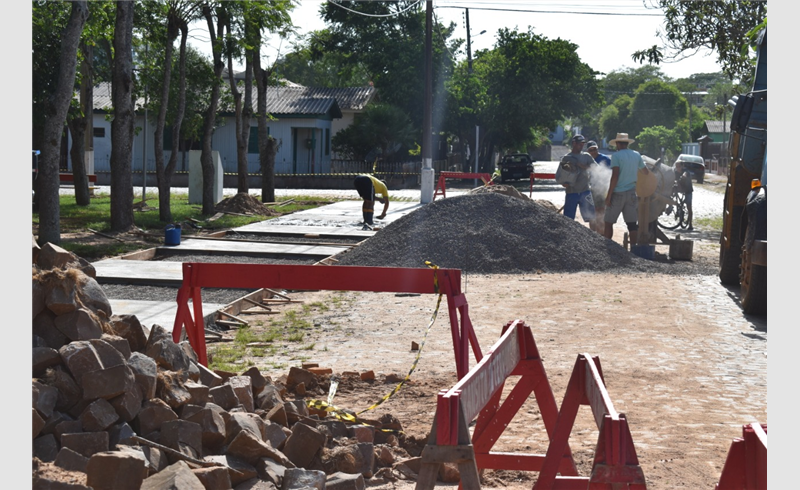 Revitalização da Praça Paulo Gonçalves Mostardeiro