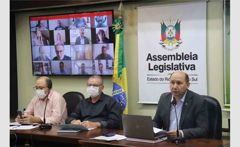 Deputado Elton Weber: Frente da Agropecuária Gaúcha busca audiência com governador para tratar da estiagem