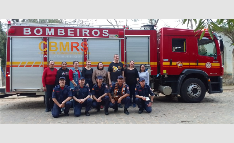 5º Pelotão de Bombeiro Militar de Restinga Sêca (5ºPelBM) realizou projeto em Escola na localidade de Vila Rosa