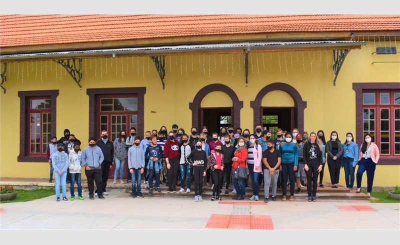 Atividades na Estação Férrea de Restinga Sêca marcam os 107 anos de Iberê Camargo, Dia da Bandeira e Dia da Consciência Negra