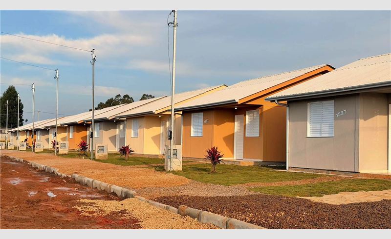 20 famílias recebem as primeiras casas do loteamento Bela Vista II, em Restinga Sêca