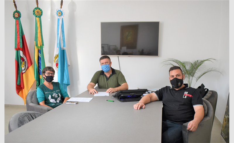 Prefeitura assina repasse para o Consepro e APARS