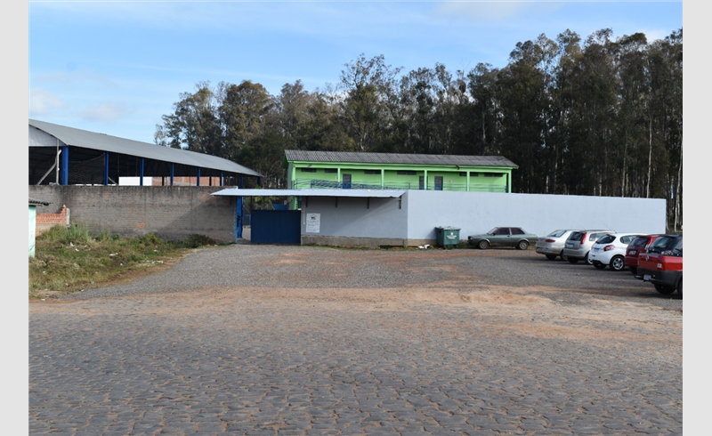 Município assina mais dois contratos de calçamento