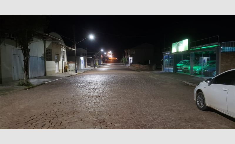 Ruas recebem substituição na iluminação