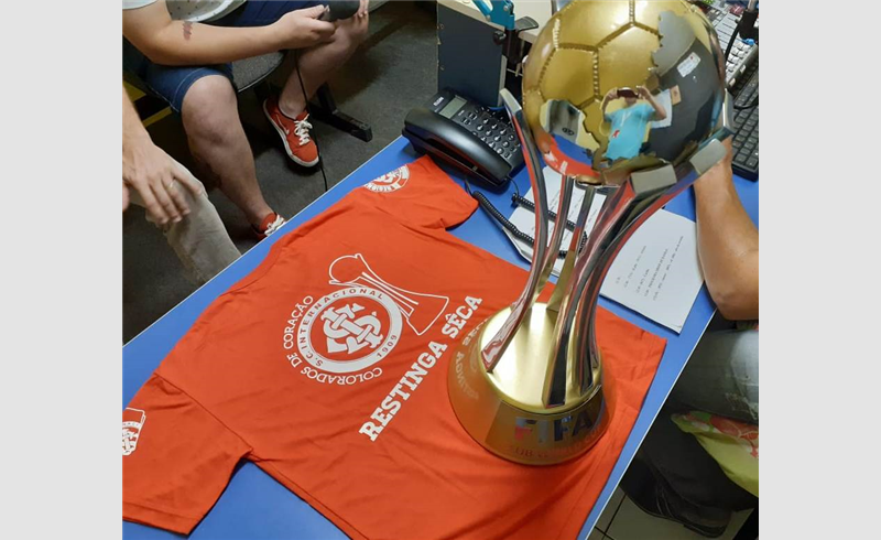 Taça do Mundial de Clubes do Internacional será exibida em Restinga Sêca