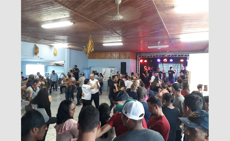 Várzea dos Cunhas recebeu Domingueira Festiva no domingo