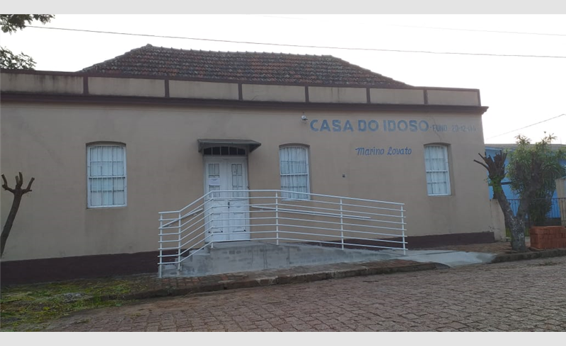 Entrevista com Analice Ceretta Tessele, falando um pouco sobre a situação atual da Casa do Idoso Marino Lovato