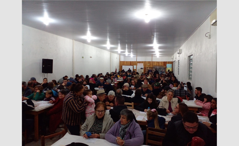 Bingo na Capela da Igreja São Paulo agitou a noite de sexta-feira