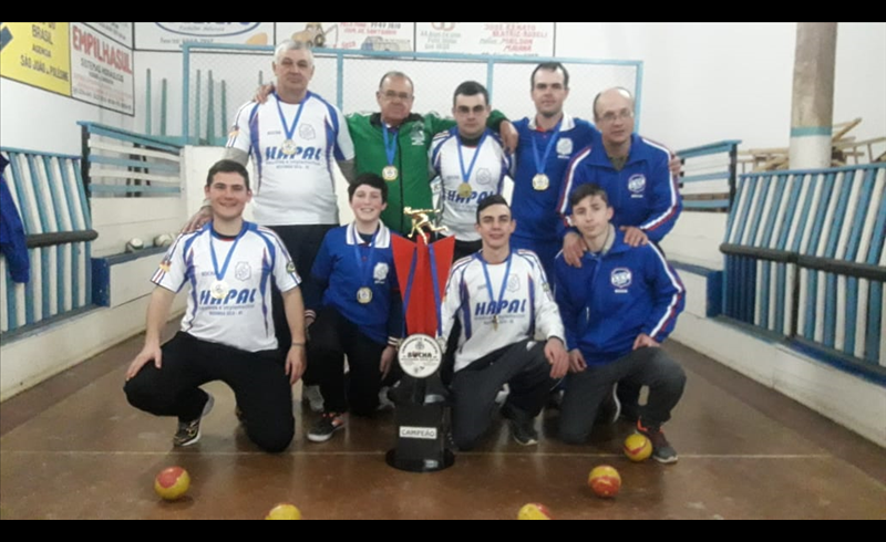 A.E. Tresvendense é campeã municipal de bochas