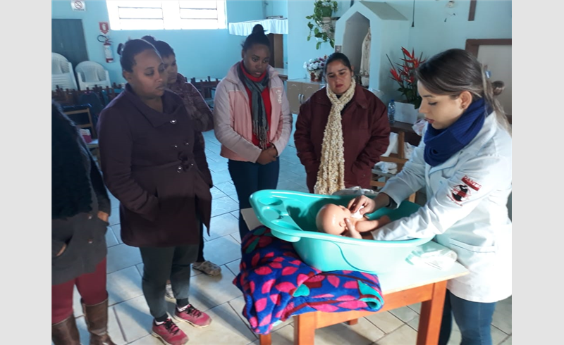 Comunidade de São Miguel recebe Oficina para gestantes