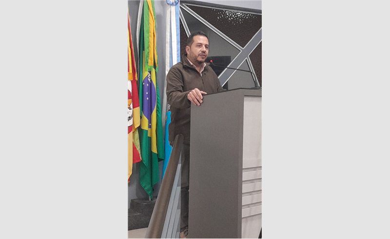 Presidente de associação gaúcha critica cobranças de água e pede mobilização da população em Restinga Sêca