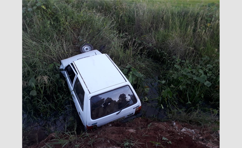 Veículo sai da pista próximo ao trevo de acesso a Restinga