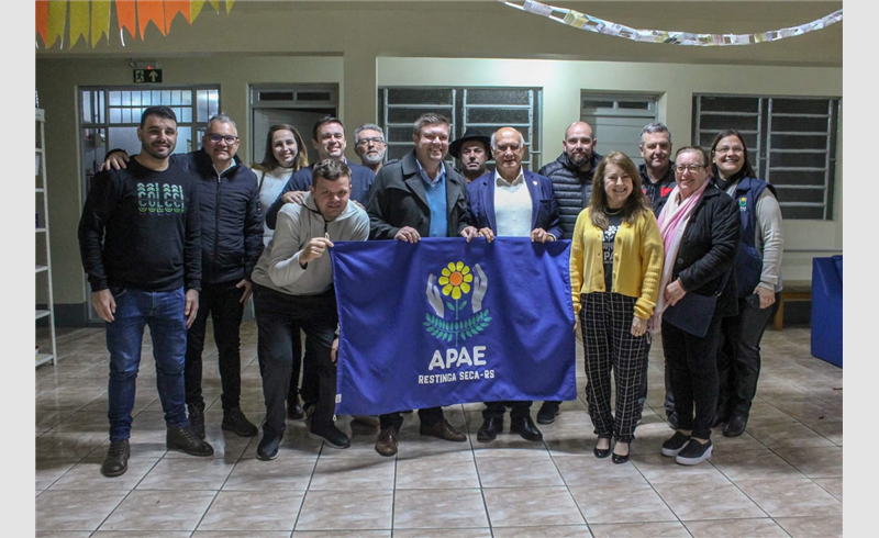 Senador Lasier Martins realiza visita as instalações da Associação de Pais e Amigos dos Excepcionais (Apae) de Restinga Sêca 