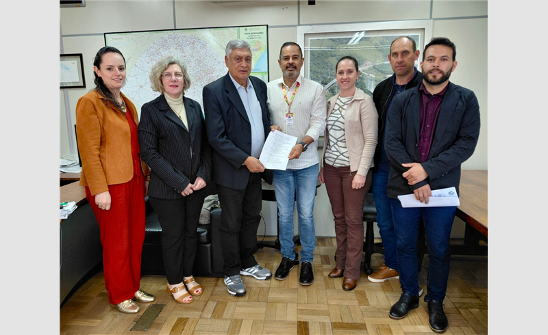 Deputado Brito apresenta demandas de infraestrutura viária em reunião no Daer