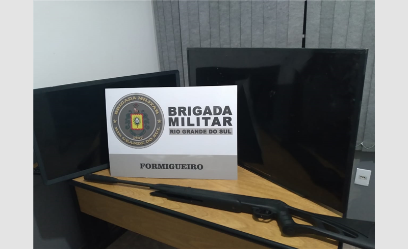 Brigada Militar prende três indivíduos por receptação de produto furtado de propriedade Rural em Formigueiro