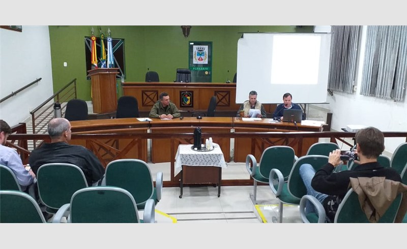Audiência Pública discutiu projeto sobre a proibição de utilização e comercialização de fogos em Restinga Sêca