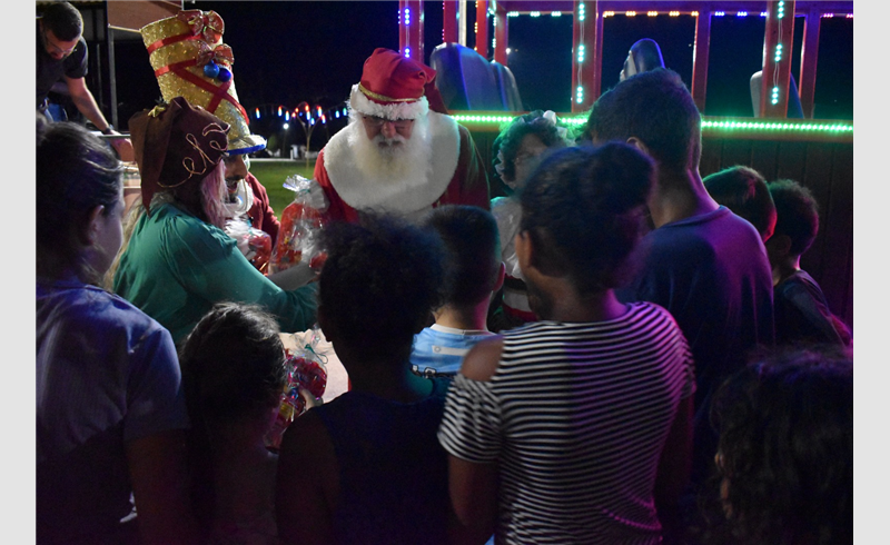 Shows marcaram mais um dia de programação do Natal em Canto em Restinga