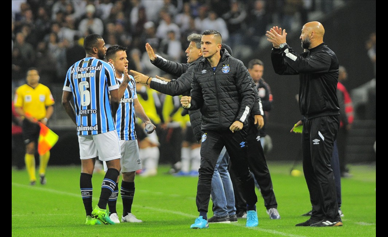 Grohe está fora da partida contra o Cruzeiro