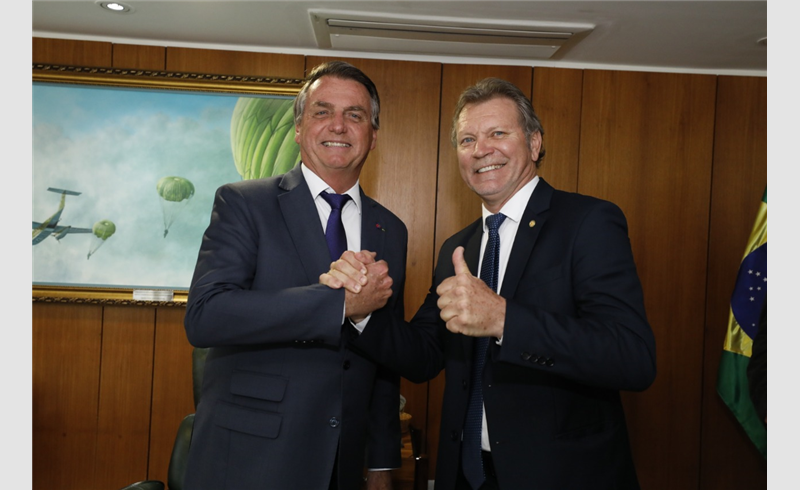 Hamm retoma atividades parlamentares com encontro com Bolsonaro e Ministra da Agricultura