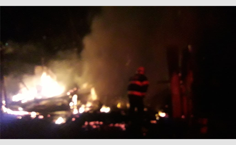 Incêndio em residência no bairro São Luiz 