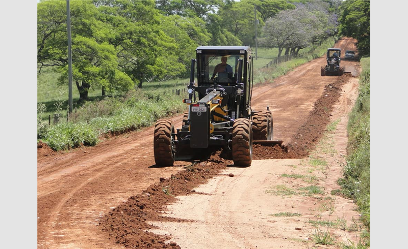 Município realiza melhorias em estradas