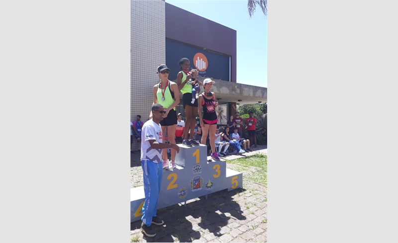 Marcia Keniana conquista primeiro lugar em corrida de rua na cidade de Cachoeira do Sul