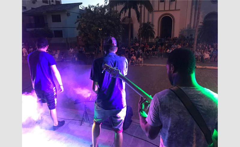 Praça Domingos Mostardeiro recebeu Show de Bandas