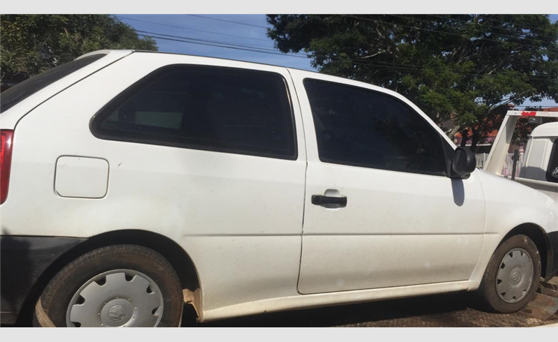 Carro furtado é recuperado em Restinga Sêca