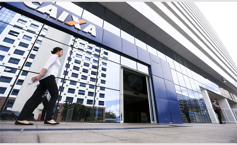 Caixa paga hoje auxílio emergencial para nascidos em abril