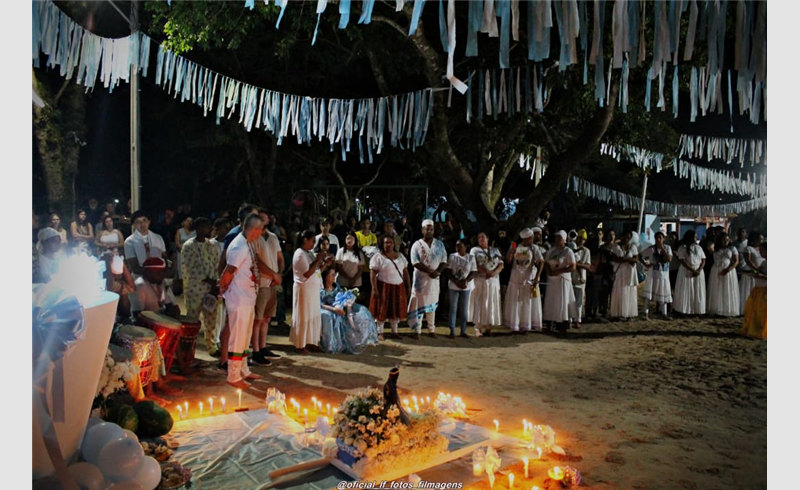 Celebração marca a 4ª Festa em Honra a Iemanjá no Balneário das Tunas