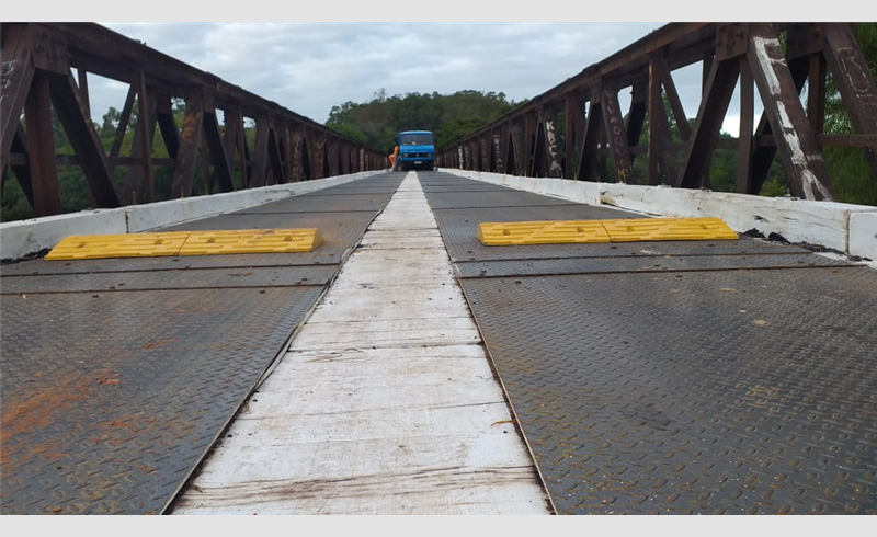 Ponte das Tunas: Parte dos redutores colocados faltando muito pouco para o fim das obras