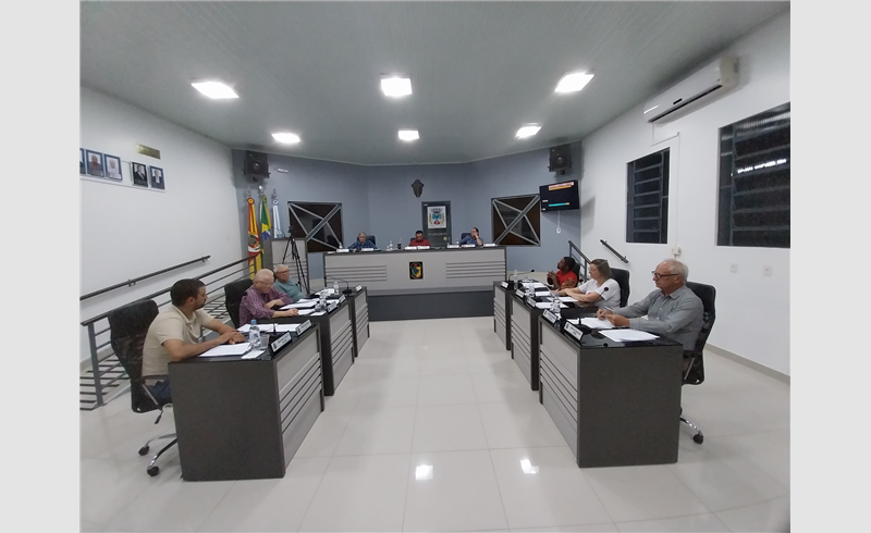 Sessão da Câmara de Vereadores de Restinga Sêca discute avanços sociais e apoio ao desenvolvimento local